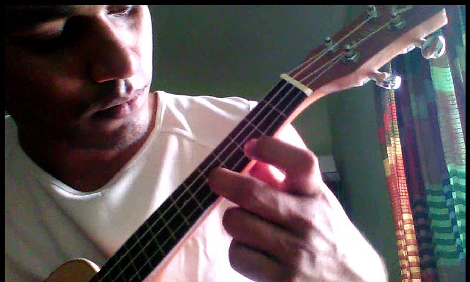 ⁣Oree Nill Doriya on Ukulele