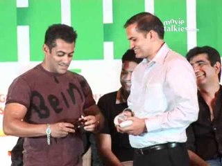 Salman: 'LIVE like mad; DANCE like MAD on June 2!'