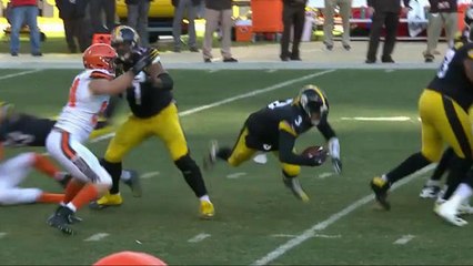 Landry Jones trips over his own lineman on sack