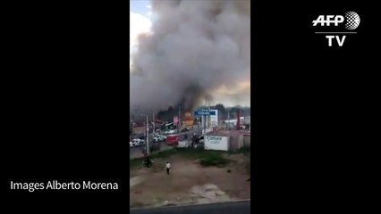 下载视频: Dozens dead in Mexico fireworks market explosion-gHEU5HC9sB4