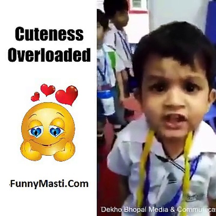 Cute Little Boy Singing Gulabi Ankhe