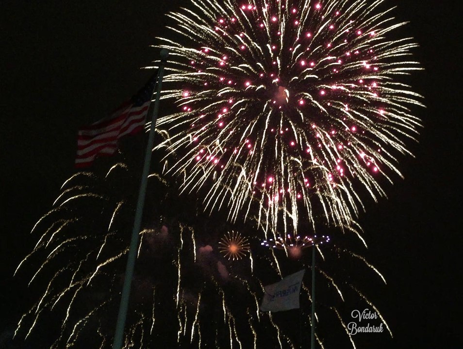 New Year's Eve Fireworks In Philadelphia 2017