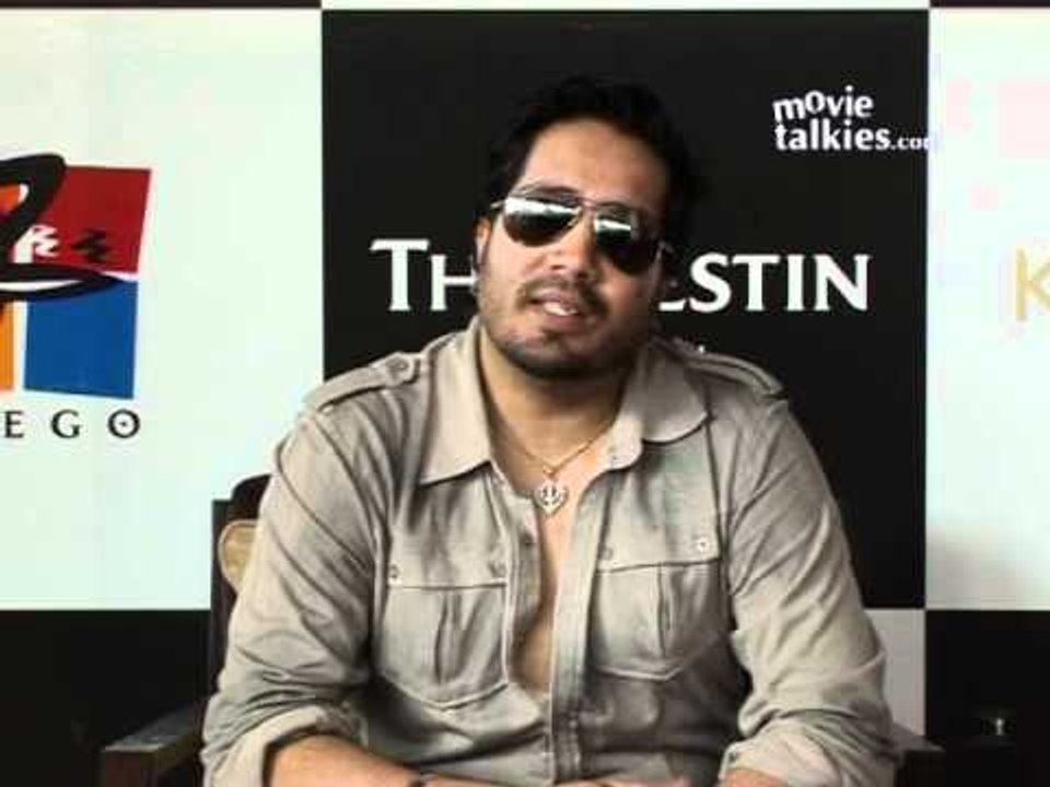 Trouble kisser Mika Singh tuned to 'Ghazal' God Pankaj Udhas...
