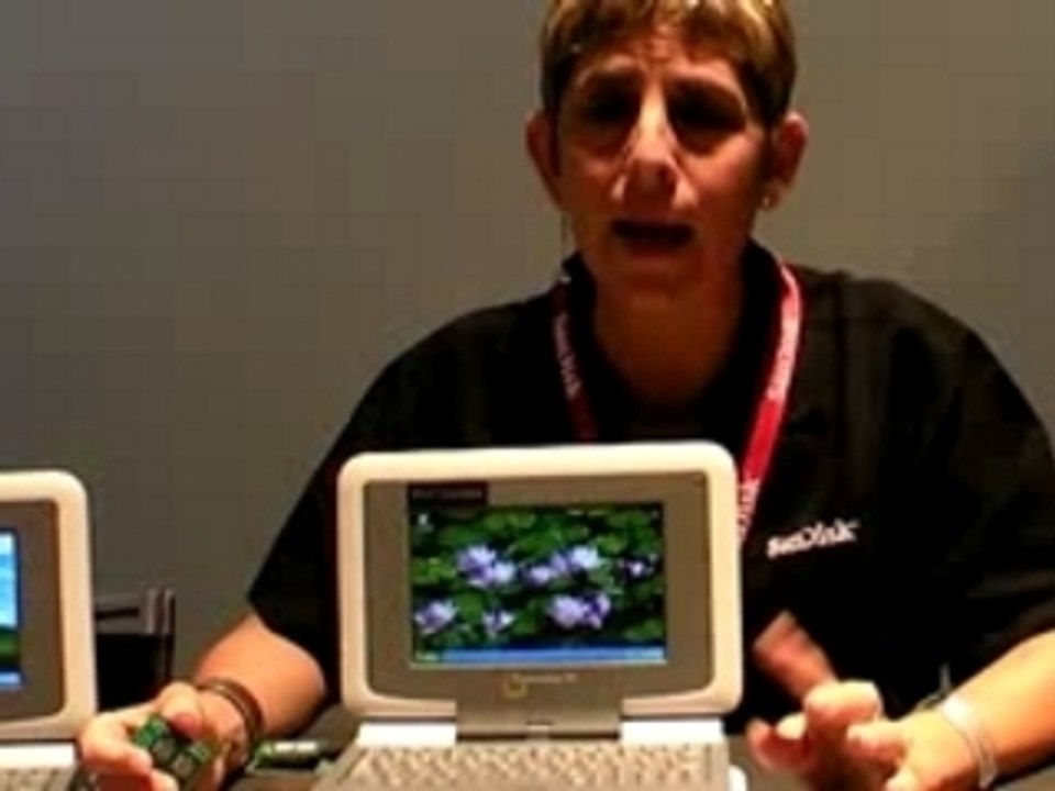 Sandisk ssd in the Classmate PC at IFA 2007
