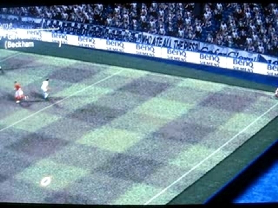 Steven gerrard reprise de vollée