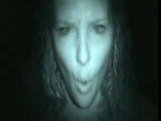 Y'a mon téléphone qui sonne!!