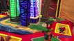 GIANT LEGO World's biggest indoor playground LegoLand Discovery Center kids