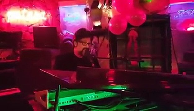 Yaşar YAĞMUR - Sağım Yalan Solum Yalan