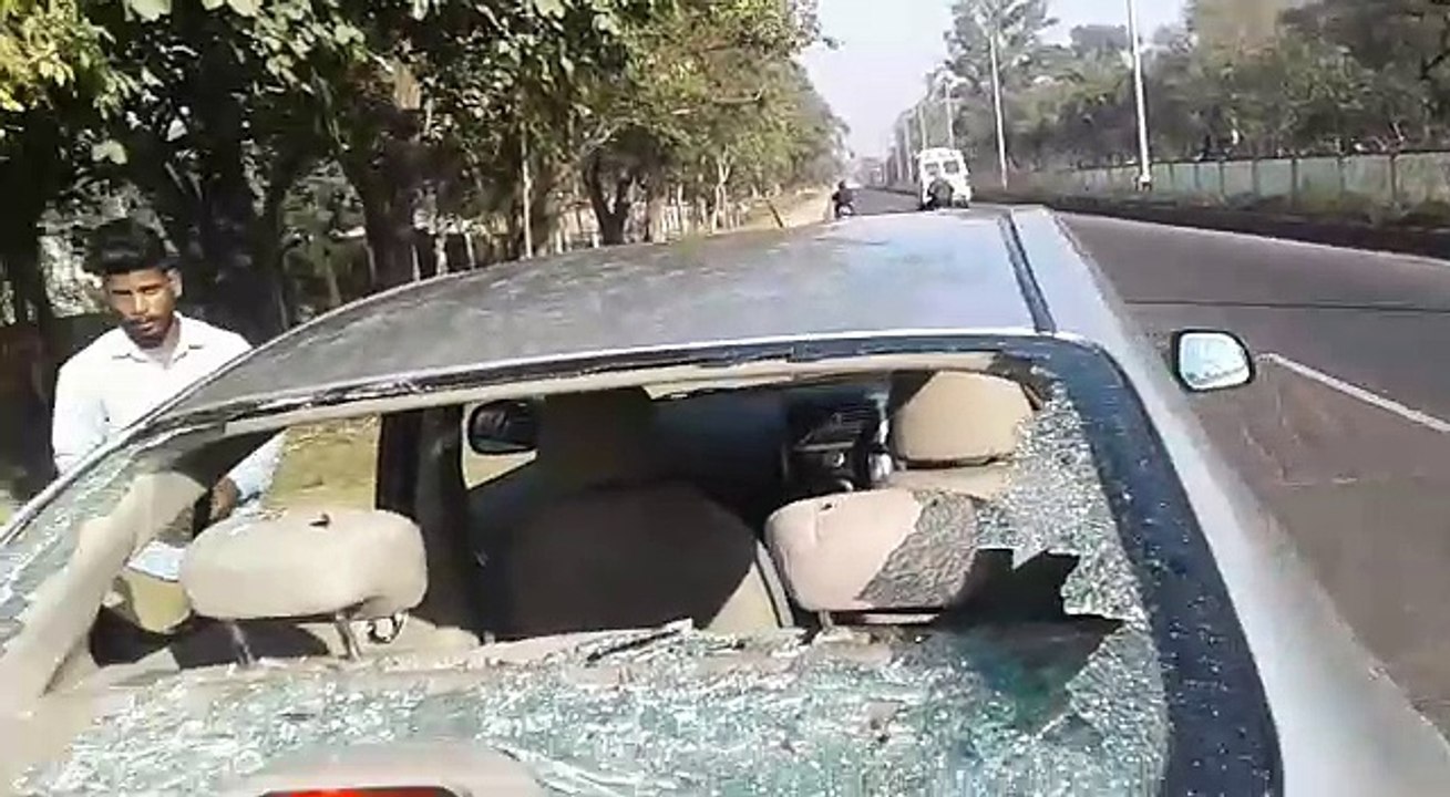 Punjab police di gundagardi