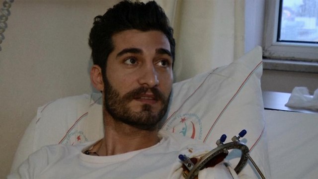 لبناني أحد الناجين من الهجوم الدموي على الملهى الليلي في اسطنبول يدلي بشهادته