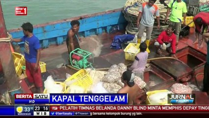 Download Video: Kapal Dagang Tenggelam Diterjang Ombak di Pulau Bawean