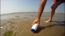How to catch a Razor Fish   Clam