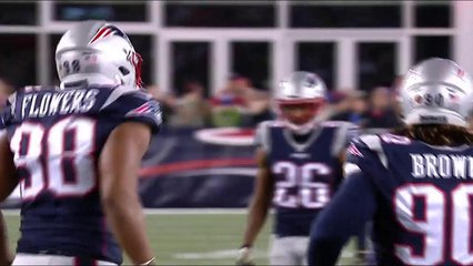 Russell Wilson sacked by Trey Flowers for a 7-yard loss