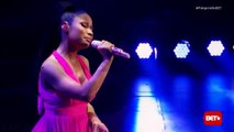 Nicki Minaj - Save Me / Grand Piano - Pinkprint Tour - #NYE 2017 Live Brooklyn