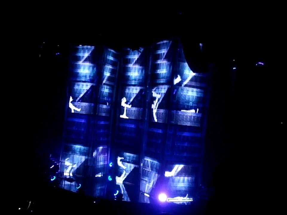 Muse - Exogenesis: Overture - Minneapolis Target Center - 10/05/2010