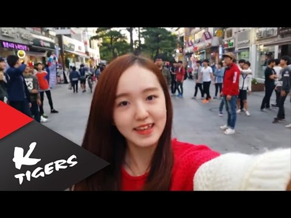 Taekwondo Street performance - Kimppaksun 'Because of my age' 김빡순의 [나이탓] 태권도 플래쉬몹!
