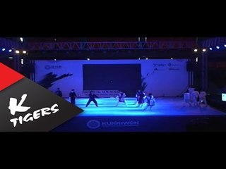 Non-verval performance 'tragic love' 2009