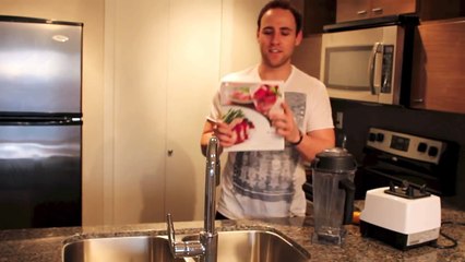 Vitamix Review - The Vitamix Total Nutrition Center .. By XanderC