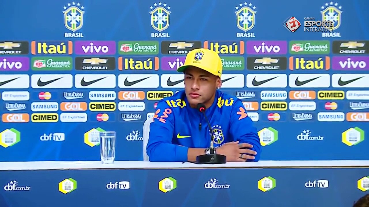 Neymar HUMILHA repórter em entrevista coletiva pela Seleção Brasileira