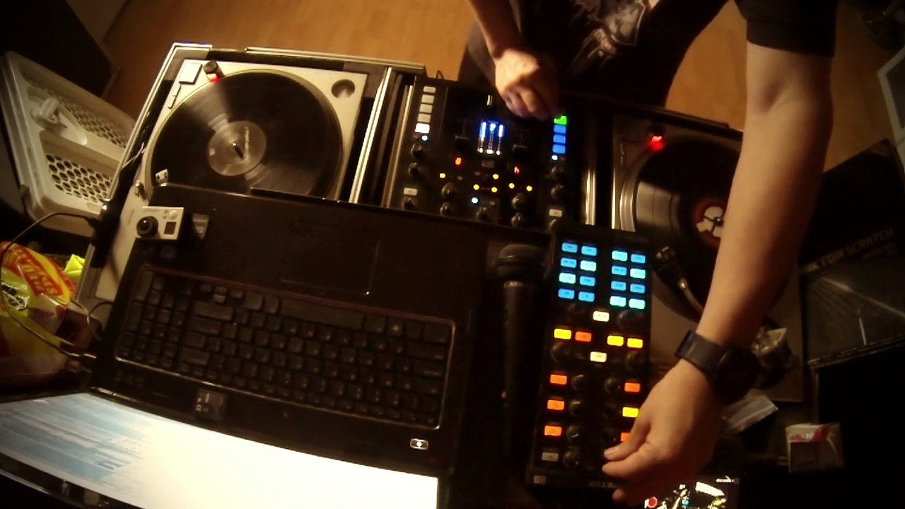Dj Stun in the mix