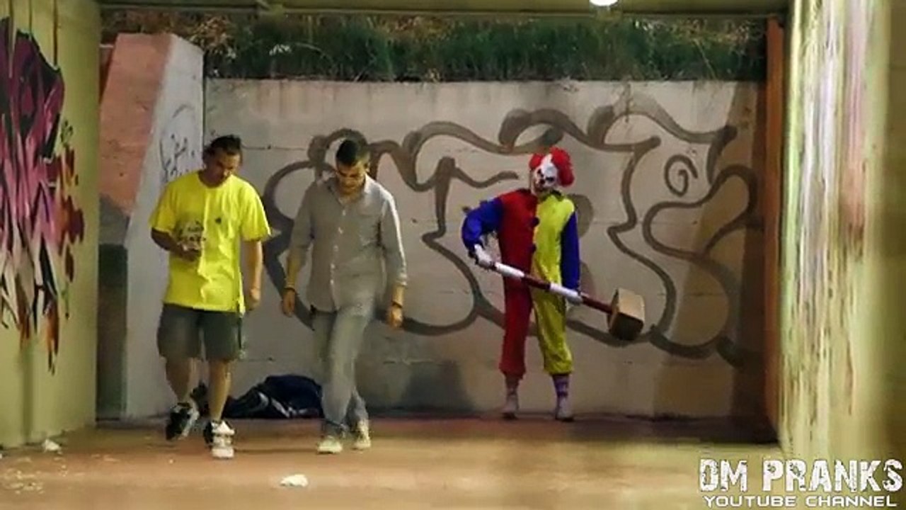 O Retorno do Palhaço Assassino Pegadinha Assustadora! Nem Esquento