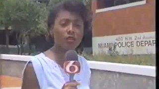 A female reporter turns ghetto in 3 sec lol