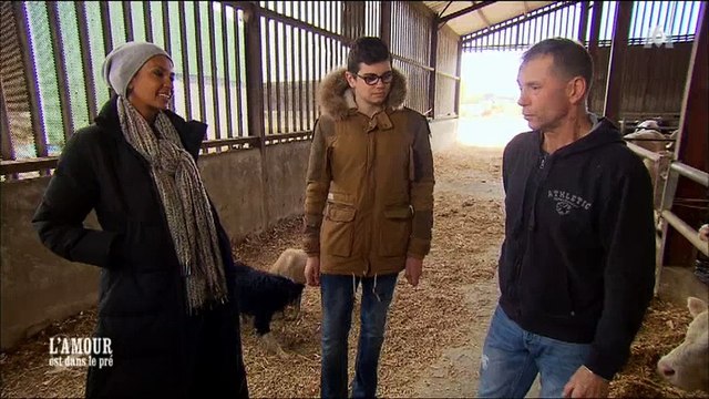 Les terribles confidences d'un agriculteur à Karine Lemarchand bouleversent les internautes - Regardez