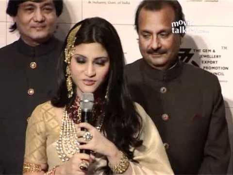 Konkona Sen Sharma walks the ramp for Amrapali at the India International Jewellery Week (IIJW)