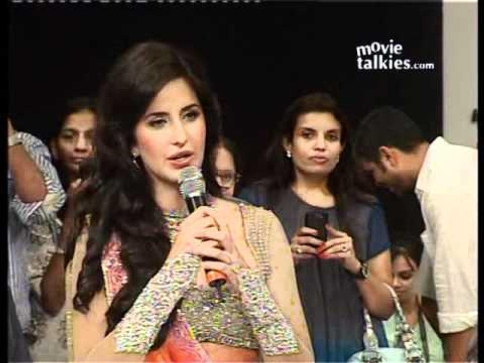 Dazzling Kat Scorches Precious Ramp!