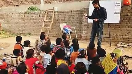Rohayl Varind teaching his students Color Names
