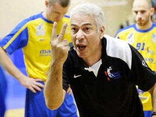 Hand Day explication entre les deux Coachs  Billère et Mulhouse