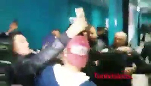 تفرجوا شنوا صار في مطار قرطاج لحظة خروج ربيع بودن