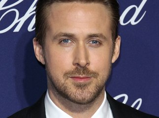Ryan Gosling rend hommage à Debbie Reynolds au Palm Springs Festival !