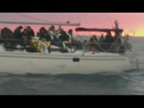 Otranto (LE) - Migranti, soccorsi 53 iracheni su barca a vela (03.01.17)