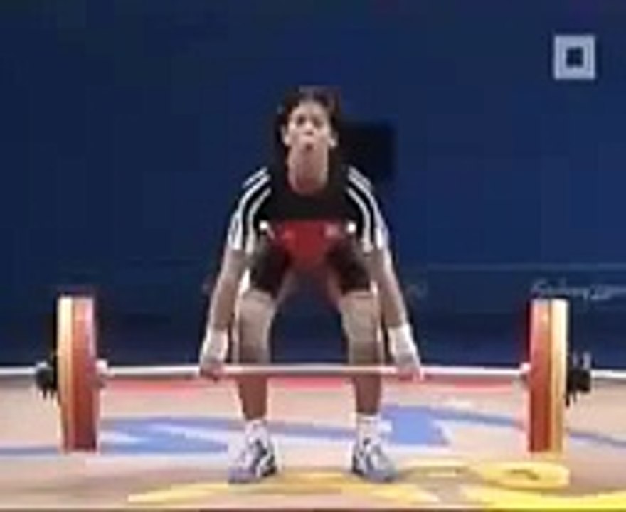 Gym Fails  Female Weightlifter Pisses During Exercise