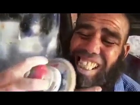 Se blanchir les dents à la polisseuse