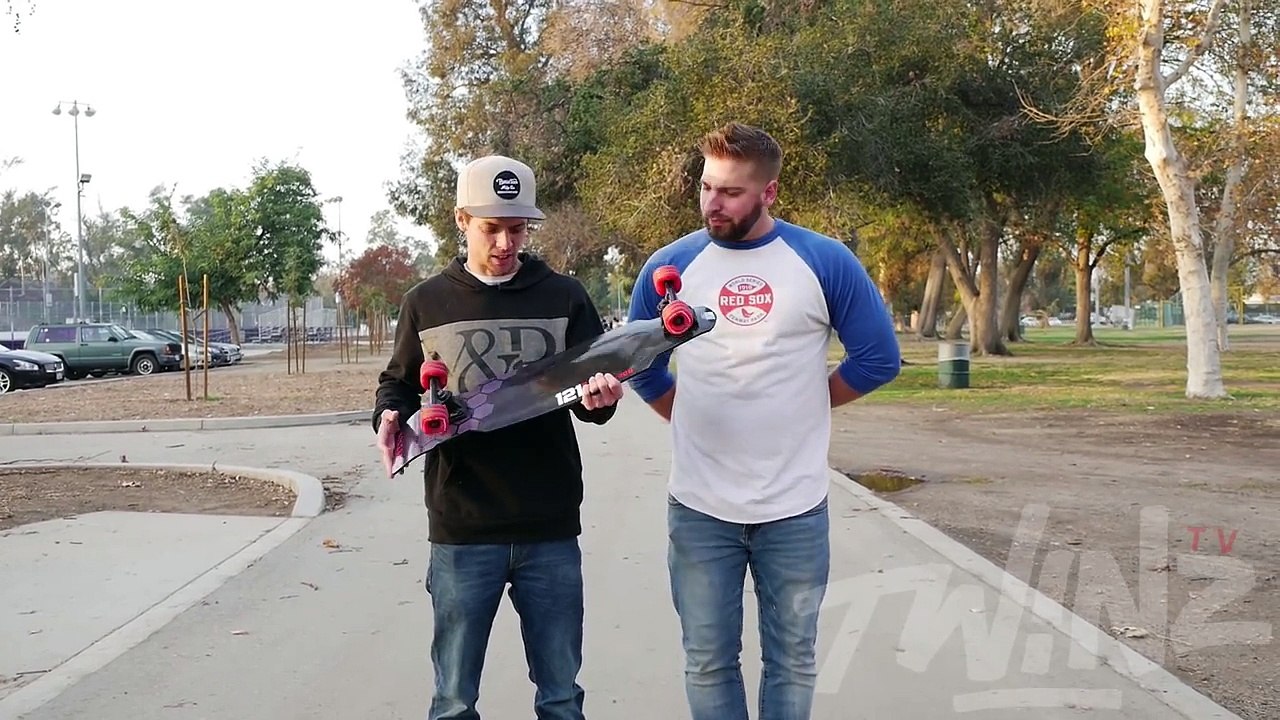 hilarious-bait-skateboard-pie-prank-in-the-hood-insane-ending
