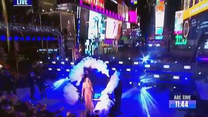Mariah Carey Forget Lyrics & Caught LIPSYNCING at New Year's Eve Performance