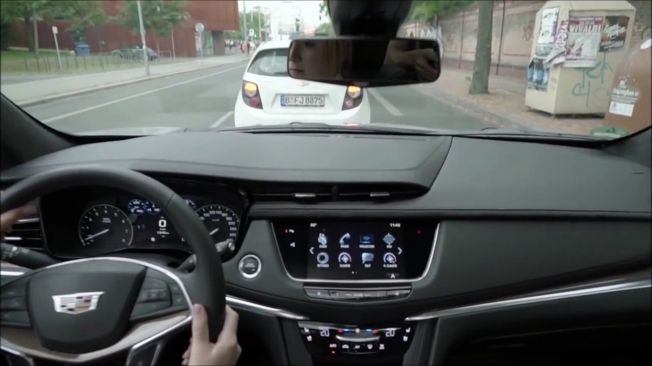 ► New 2017 Cadillac Xt5