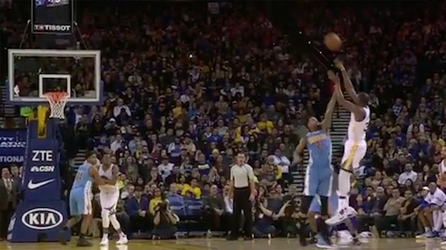 Kevin Durant DRAINS Buzzer Beater Trey, Matches Russell Westbrook:James Harden Triple Double Record