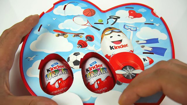 2 BIG HULK Marvel SMASH KINDER SURPRISES EGGS - Unboxing and Opening Toys for Kids