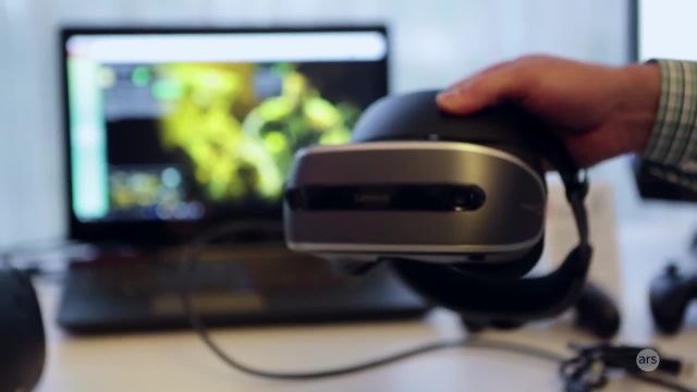 CES 2017: A look at Lenovo's new prototype VR headset