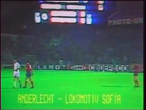 28.09.1977 - 1977-1978 European Champion Clubs' Cup 1st Round 2nd Leg Anderlecht 2-0 Lokomotiv Sofia