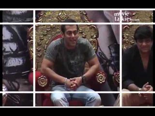 Sallu charms fans at ' Veer Ka Darbar'