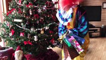 Harley Quinn takes out the creepy scary killer clown and saves Christmas. (New skit)