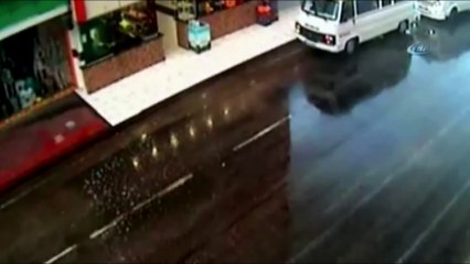 Adana’da MOBESE’lere yansıyan kazalar pes dedirtti
