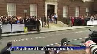 First glimpse of Britain's newborn baby prince