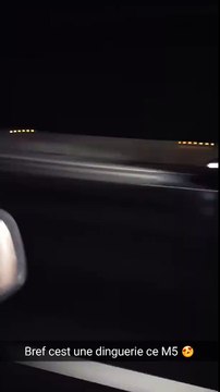 Incroyable : regardez la BMW M5 V10 rouler à toute vitesse !