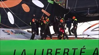 Un francés bate récord de vuelta al mundo a vela en solitario[1]