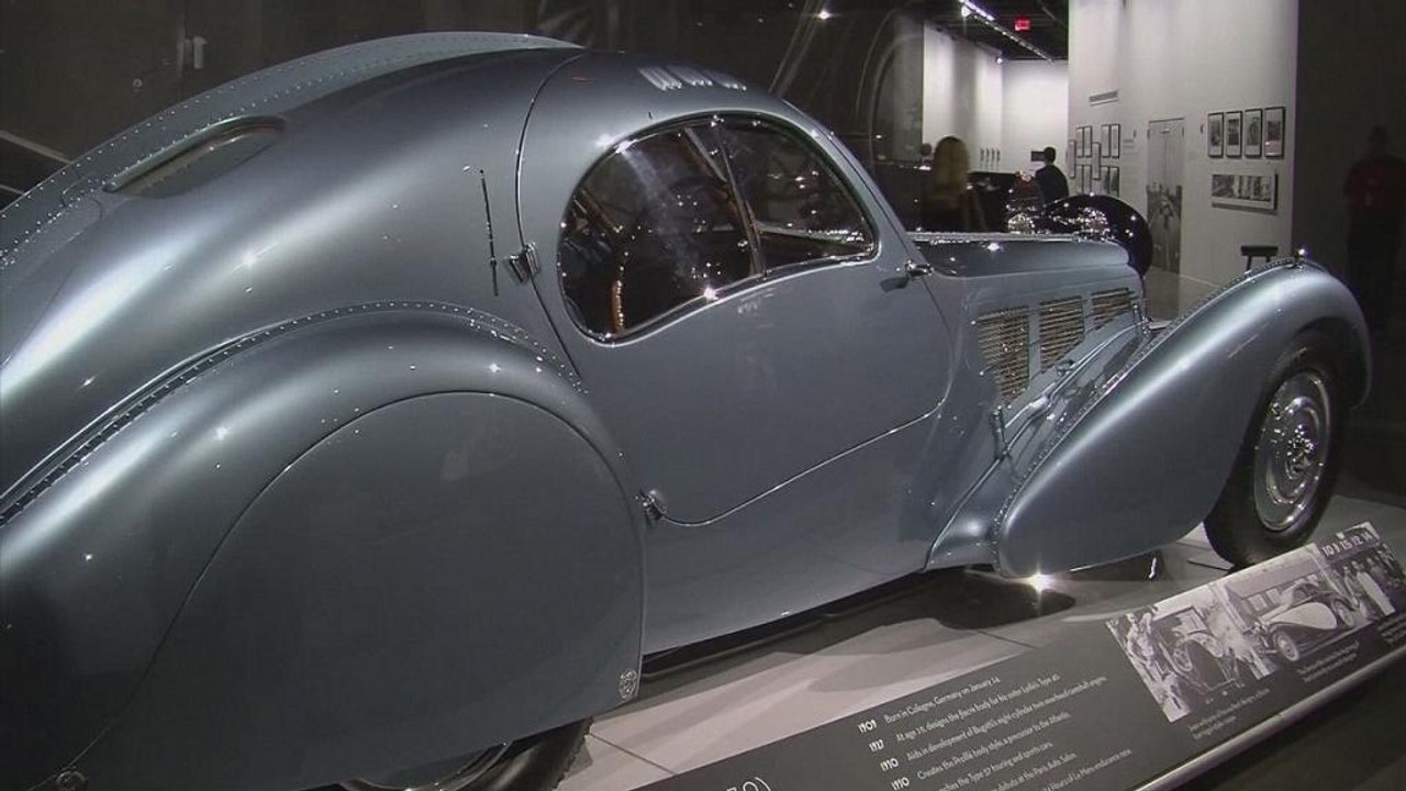 Η οικογένεια Bugatti και τα αυτοκίνητά της αποκαλύπτονται σε μια έκθεση στο Λος Άντζελες
